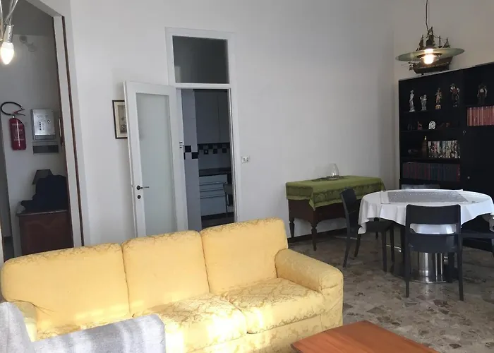 Under Historical Upper Town And Close To The Center ! *