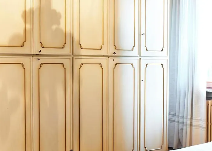 아파트 Under Historical Upper Town And Close To The Center ! *